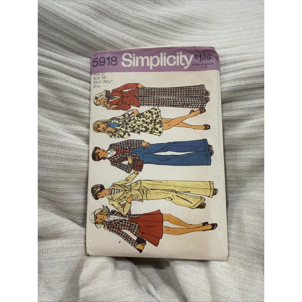 5918 Vtg Simplicity SEWING Pattern Misses Fitted Jacket Short Skirt Pants 1973